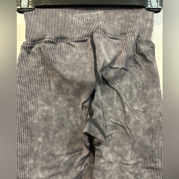 VS PINK Active Jogger Leggings - Picture 5 of 7